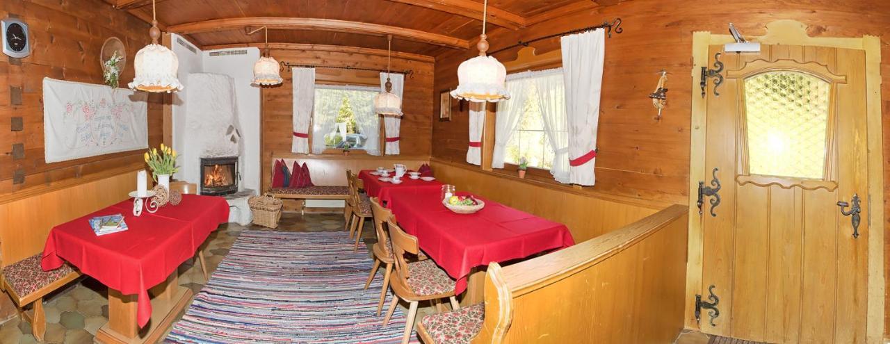 Almstueberl - Schiestl'S Ferienhuetten Mayrhofen Eksteriør billede